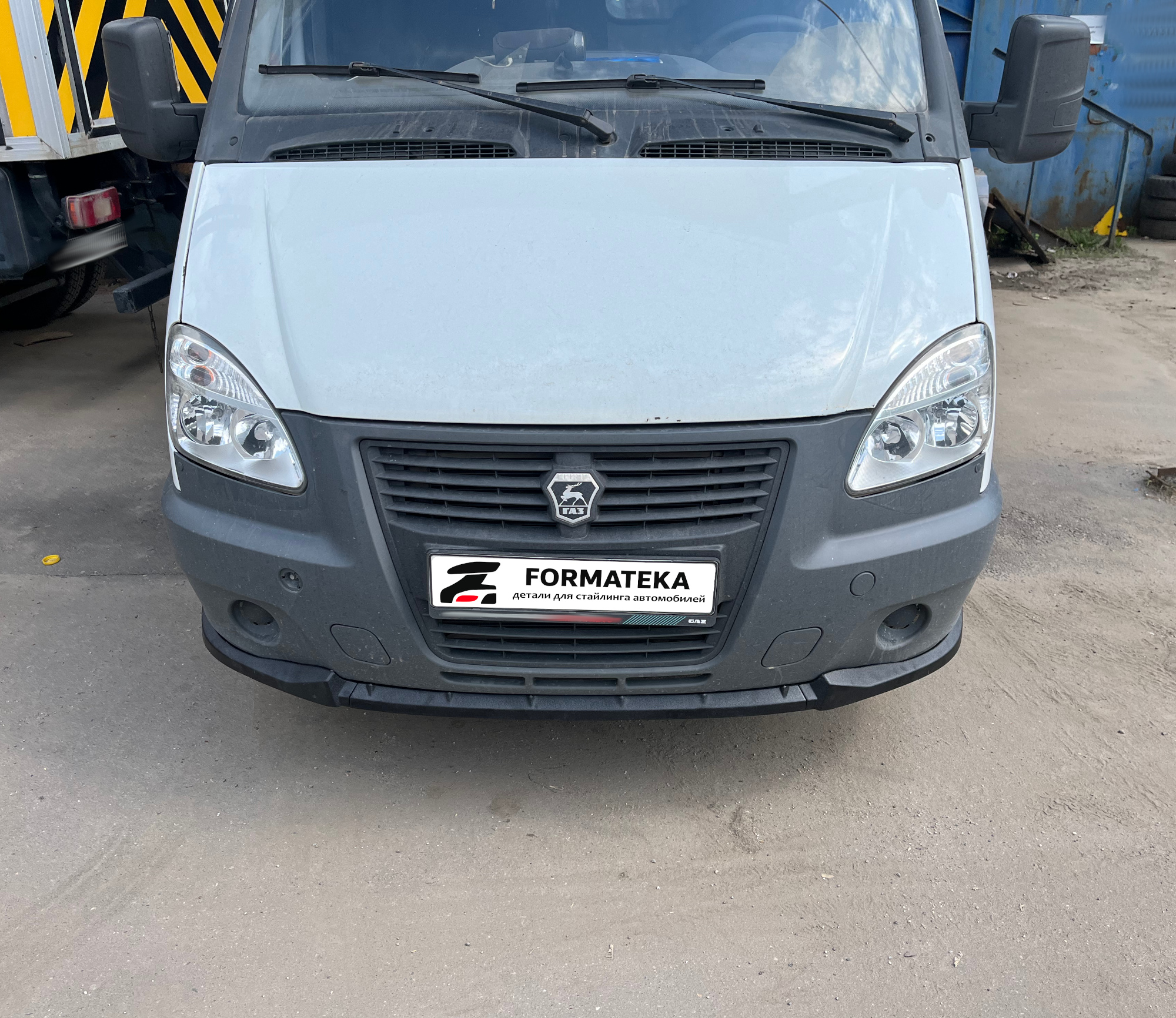 картинка Сплиттер под передний бампер Gazelle 1 рестайлинг - текстура vonard customs 