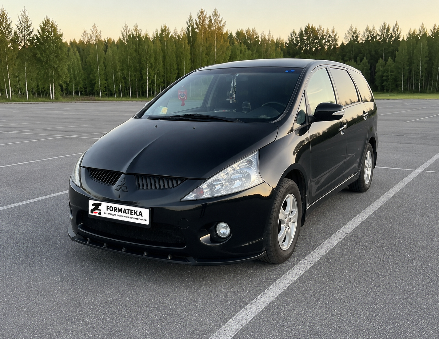 картинка Сплиттер под передний бампер Mitsubishi Grandis 1 - текстура vonard customs 