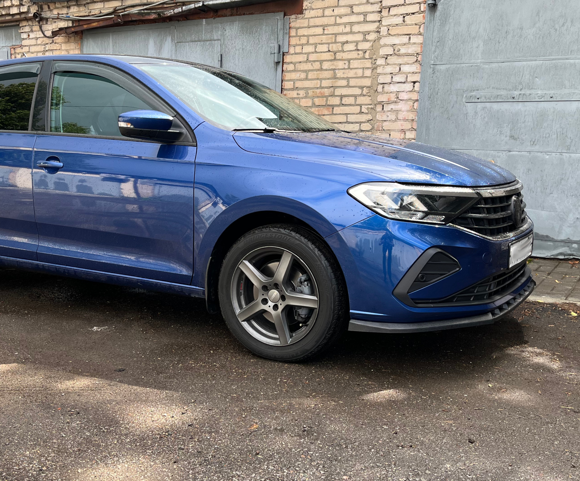 картинка Сплиттер переднего бампера VW Polo 6 liftback - под покраску vonard customs 